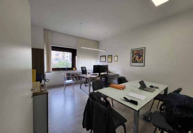 Appartamento/Ufficio in via Marchese di Villabianca