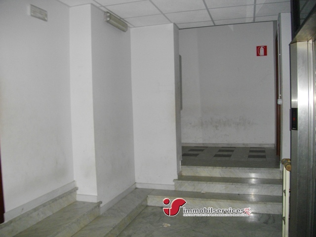 Negozio - Loc.Com. PALERMO vendita  Palermo  Immobilservices Re Srl