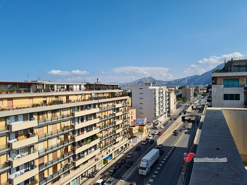 Appartamento PALERMO vendita  Palermo  Immobilservices Re Srl
